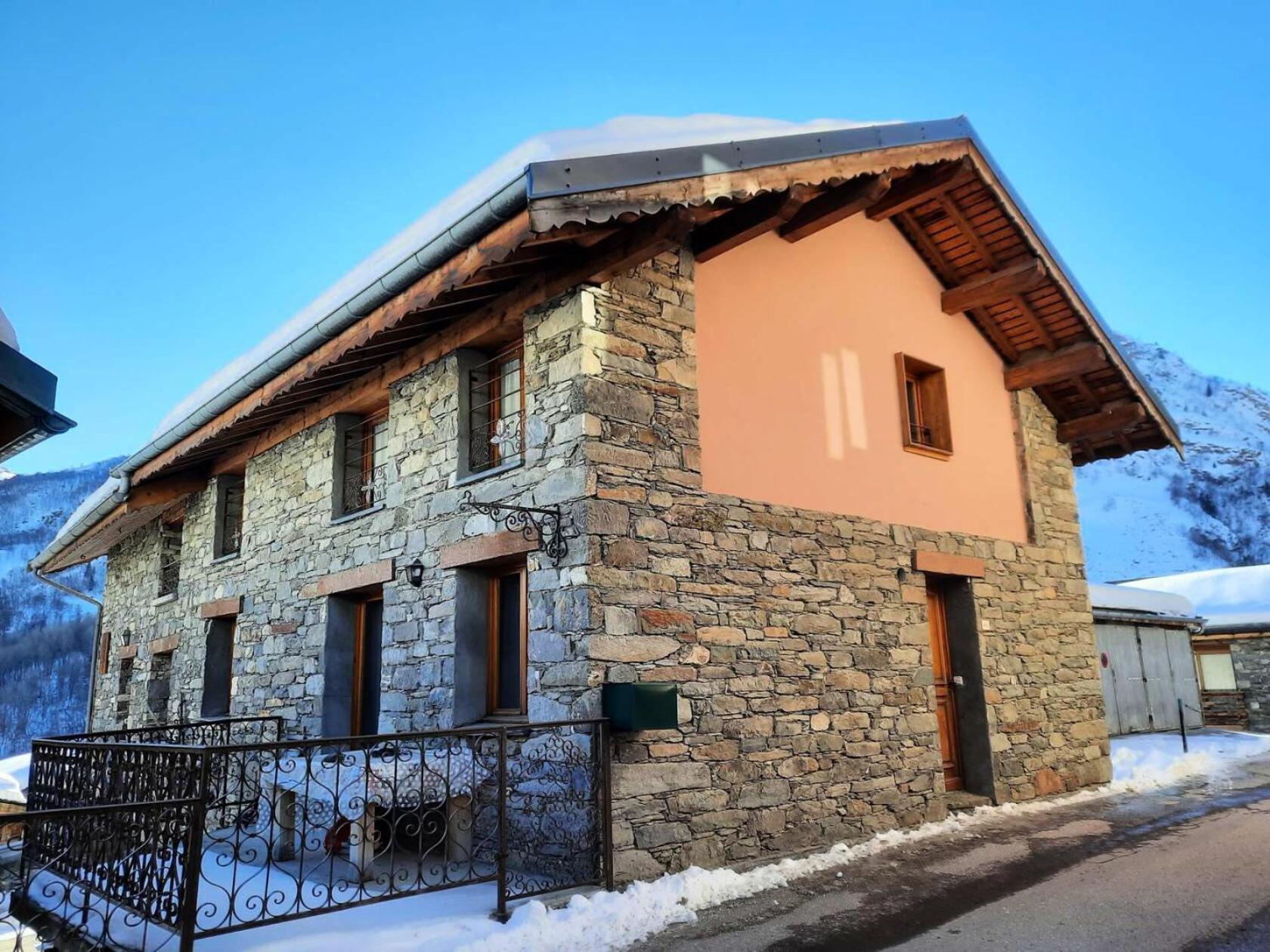 דירות סן-מרטין-דה-בלוויל Chalet Barthelemy - Petit Cocon Authentique Dans Les 3 Vallees Mae-4204 מראה חיצוני תמונה